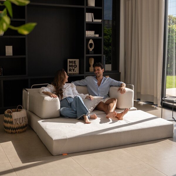 Bež raztegljiva sedežna garnitura iz tkanine bouclé 180 cm Bloom – TemaHome