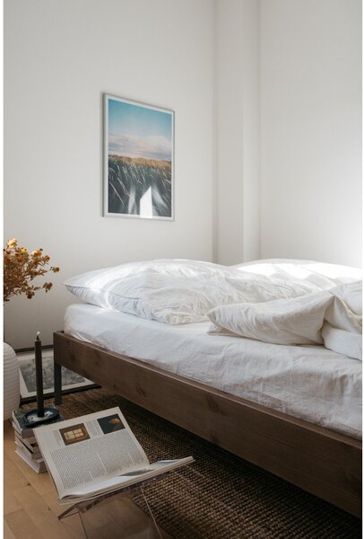 Rjava zakonska postelja iz masivnega bora z letvenim dnom 140x200 cm Core – Karup Design