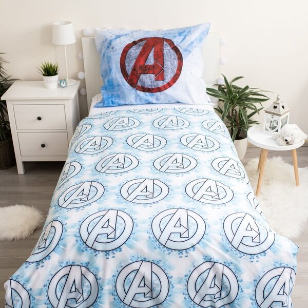 Otroška bombažna posteljnina Jerry Fabrics Avengers Heroes, 140 x 200 cm