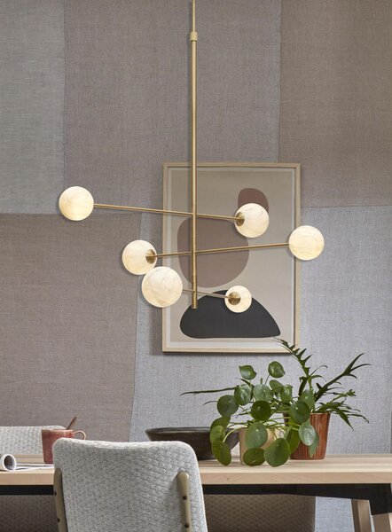 VISEČA SVETILKA Carrara Globus 99/142 cm G9