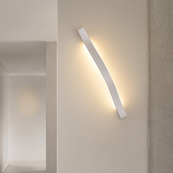 Lindby LED stenska svetilka Alvon, srebrna, višina 50 cm, kovina, Kovinska, Dnevna soba / jedilnica, Kovina, Sodobni