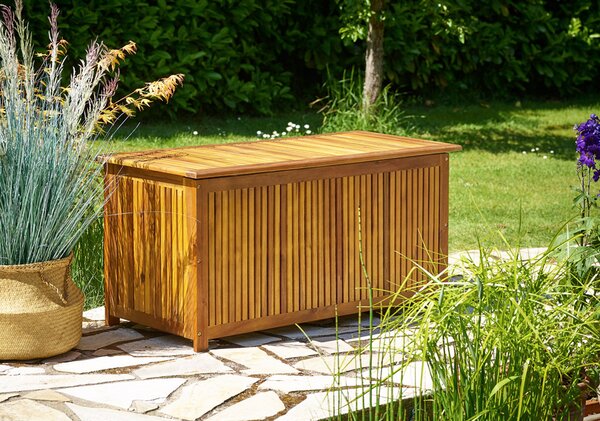 Lesena škatla za shranjevanje ACACIA s kolesi, 117x50x59cm, naravno rjava Jurhan