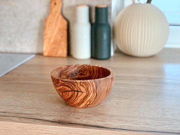 ATMOWOOD Skleda iz oljčnega lesa - 16 cm