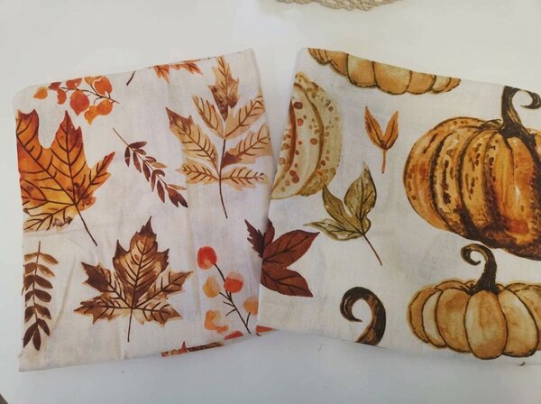 Flanelasta prevleka za vzglavnik LEAVES & PUMPKINS 50x70 cm, barvna