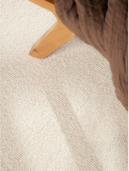 Kremno bela ročno tkana volnena preproga 140x200 cm Puristic Knots – Elle Decoration