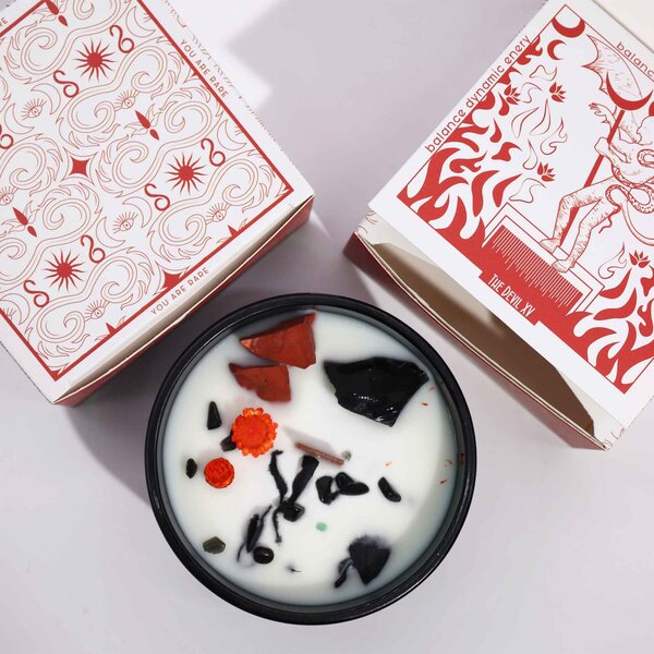 Hop Hare Kristalna sveča – Plamen skušnjave - Soy Wax, Fragrance, Glass, Gemstones - Majhna pozornost - Dan žena
