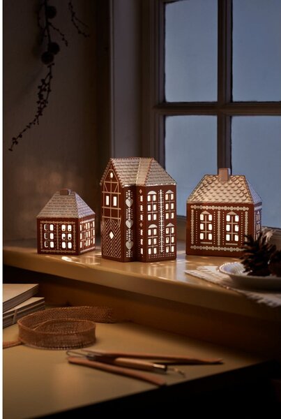 Keramičen svečnik za čajno svečko Gingerbread Lighthouse – Kähler Design