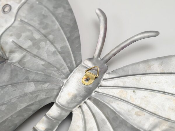 Stenska kovinska dekoracija metulj BUTTERFLY 40 cm - več barv Barva: Rdeča