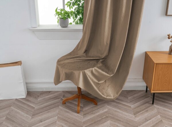Zatemnitvena zavesa DUNES VELVET 140x250 cm, bež-rjava Za obesiti: Kovinski obročki