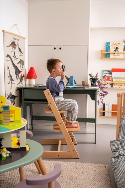 STOLČEK ZA HRANJENJE Tripp Trapp 46/79/49 cm naravne barve
