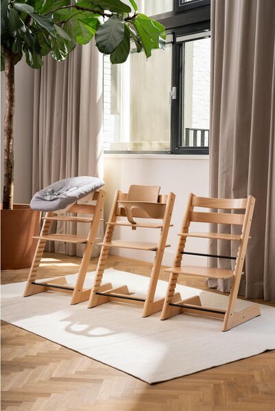 STOLČEK ZA HRANJENJE Tripp Trapp 46/79/49 cm naravne barve