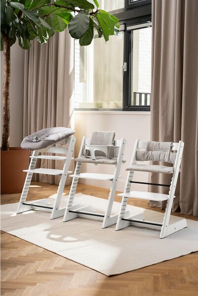 STOLČEK ZA HRANJENJE Tripp Trapp 46/79/49 cm bela