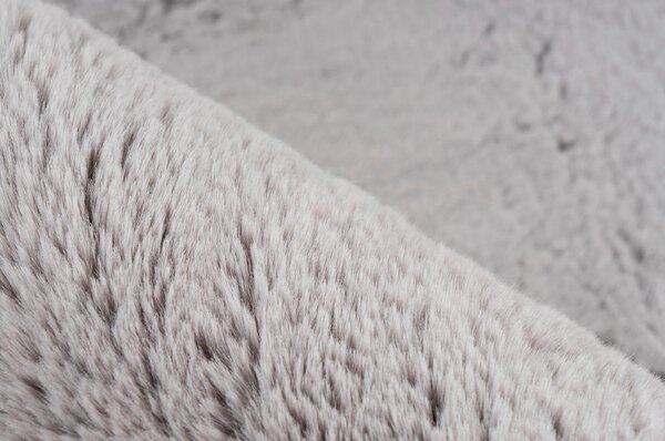 KOSMATINEC Eternity 120/170 cm srebrne barve