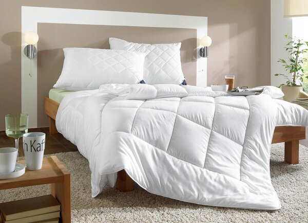 CELOLETNA ODEJA CLASSIC CLEAN UNO 200/200 cm