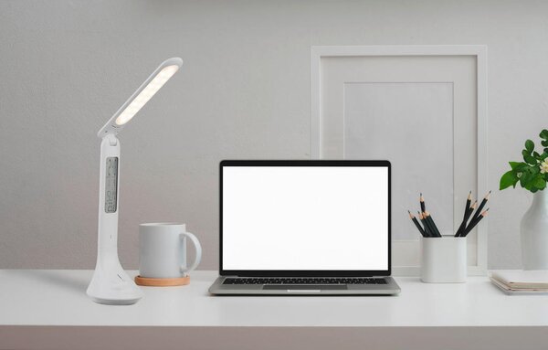LED-SVETILKA ZA PISALNO MIZO 20/9/42,5 cm