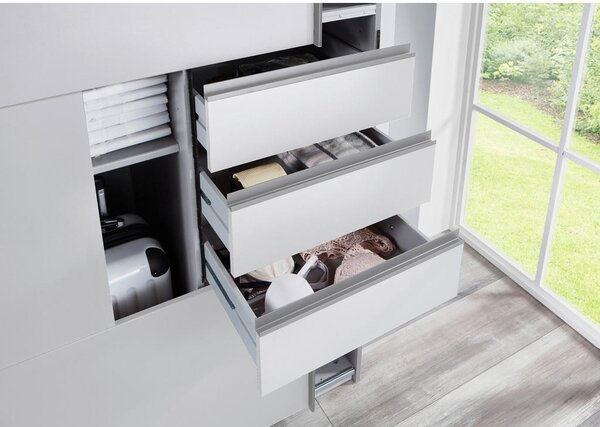 OMARA Z DRSNIMI VRATI, prozorno, bela, barve aluminija
