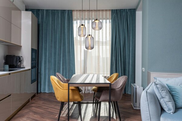 VISEČA LED-SVETILKA 3000 K 230 V