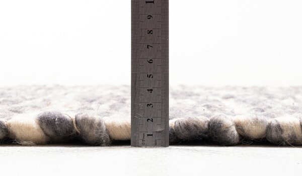 ROČNO TKANA PREPROGA 160/230 cm tkano siva