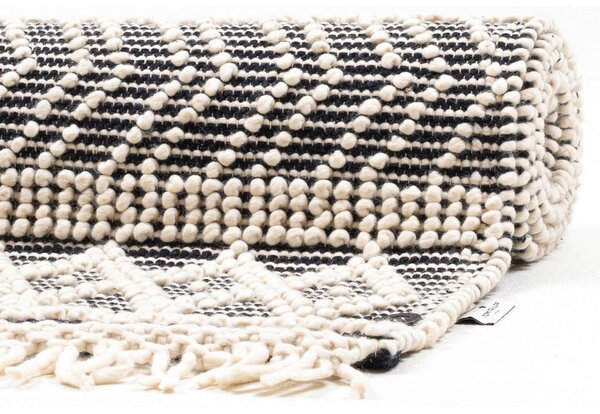 ROČNO TKANA PREPROGA Colored Macrame two 140/200 cm tkano krem barve, siva