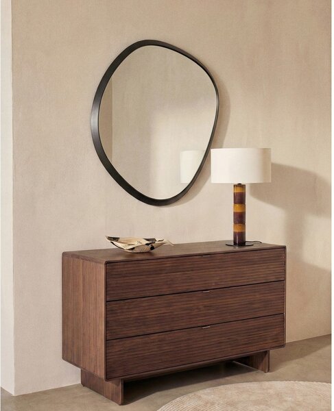 Komoda v orehovem dekorju v temni naravni barvi 101x75x50 cm Norlen – Kave Home