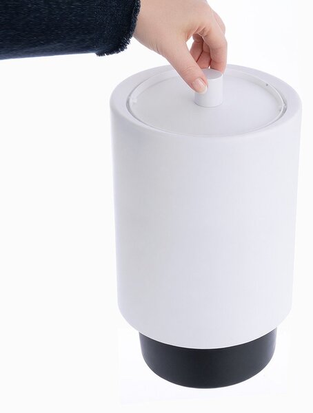Bel plastičen koš za smeti 6 l – Orion