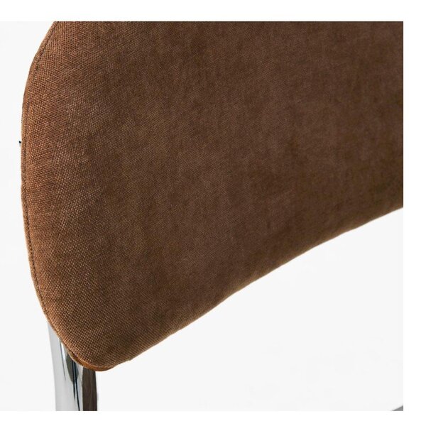Jedilni stol v barvi terakote Griffin – Unique Furniture