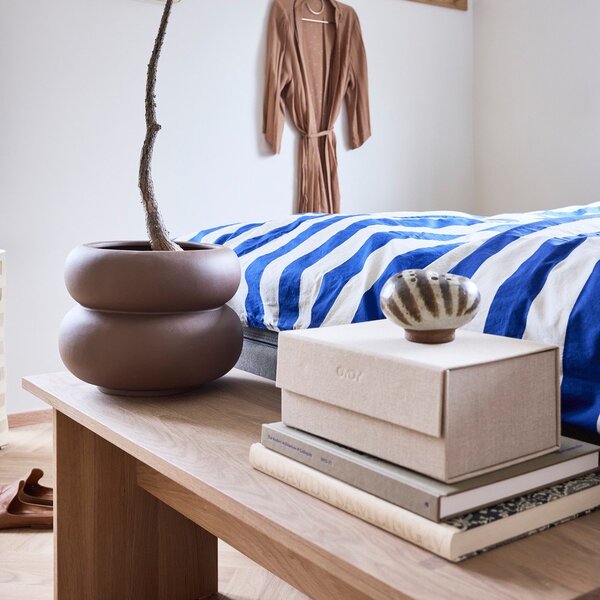 Okrasni cvetlični lonec iz kamenine ø 30 cm Kupla – OYOY Living Design