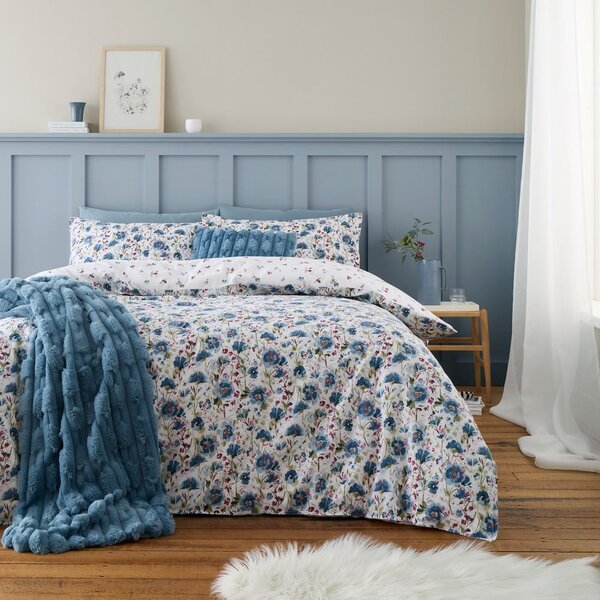 Bela/modra flanelna posteljnina za zakonsko posteljo 200x200 cm Ophelia Floral – Bianca