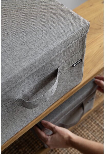 Siva tekstilna škatla za shranjevanje s pokrovom 31x41x22 cm Soft Storage Medium – Bigso