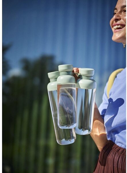 Žajbljevo zelena steklenica za vodo iz tritana 700 ml Vita – Mepal
