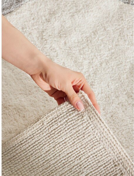 Kremno bela pralna/ročno tkana bombažna otroška preproga 140x200 cm Snuggle Petite – Hanse Home