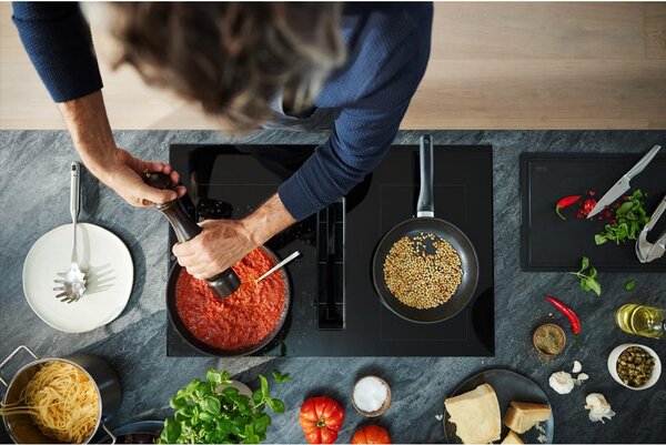 PONEV FISSLER ESSENTIAL 20/8 cm