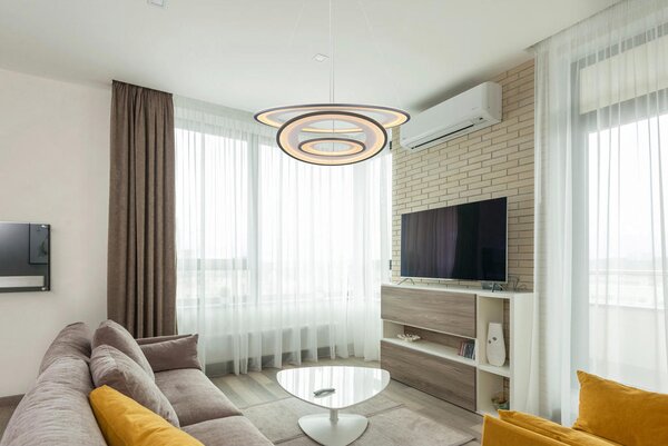 VISEČA LED-SVETILKA 3000-6000 K 230 V