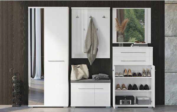 GARDEROBNI PANEL