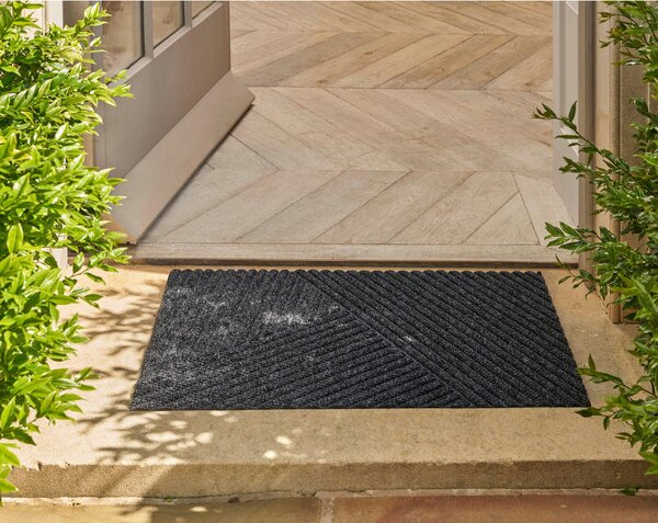 PREDPRAŽNIK Dune Stripes dark grey 45/75 cm reliefno temno siva