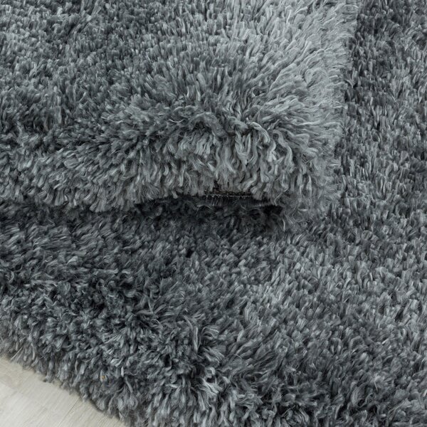 PREPROGA Z VISOKIM FLOROM Fluffy 3500 Lightgrey 140/200 cm tkano svetlo siva