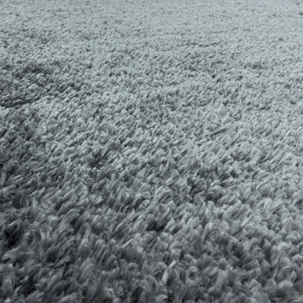 PREPROGA Z VISOKIM FLOROM Fluffy 3500 Lightgrey 140/200 cm tkano svetlo siva
