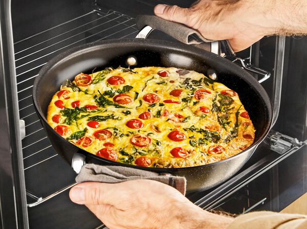 PONEV ZA PRAŽENJE Tefal Excellence+ 24 cm