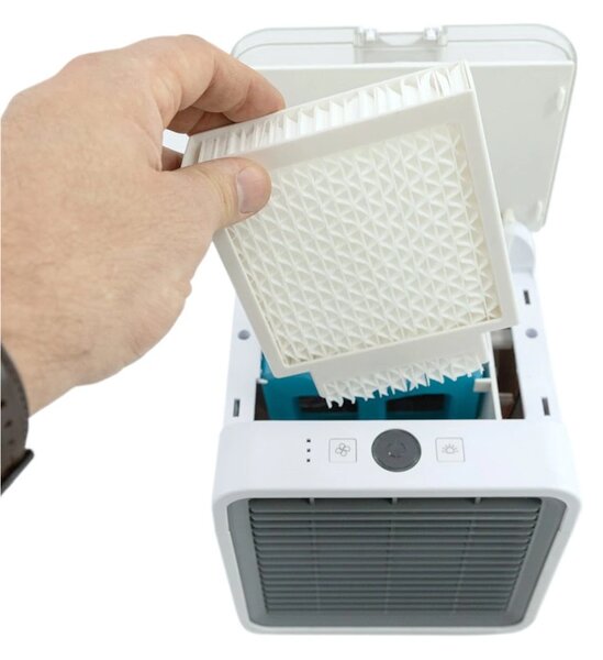Mini hladilnik Elit AC-24