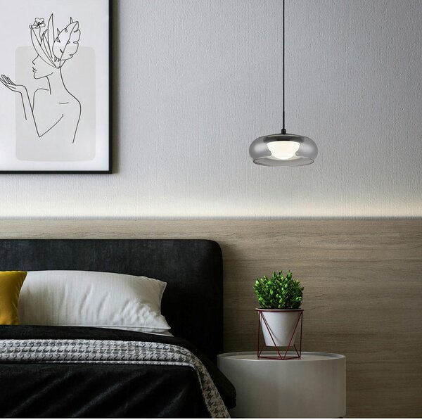 VISEČA LED-SVETILKA