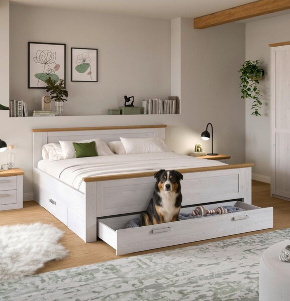 POSTELJA 180 cm x 200 cm , leseni material barve macesna