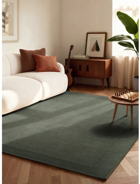 Temno zelena ročno tkana preproga iz mešanice volne 120x180 cm Kari – Villeroy&Boch
