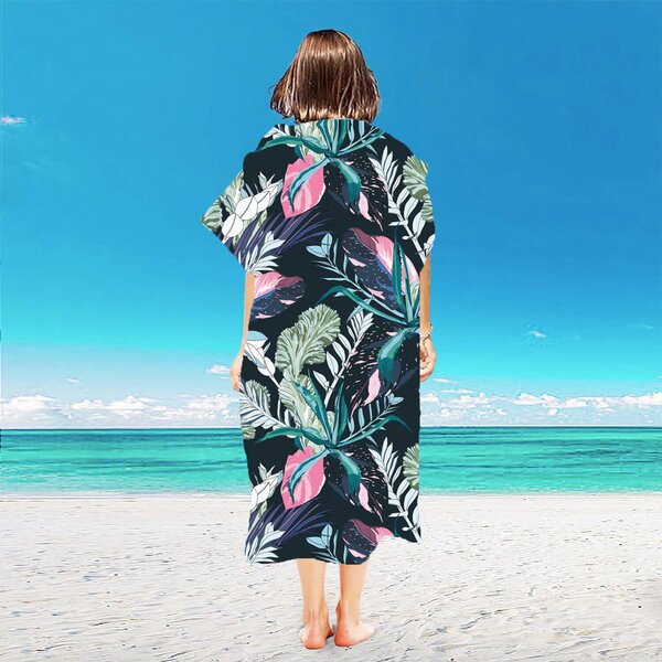 Plažni set NIGHT BLOSSOM – brisača 100×180 cm in pončo 80×145 cm, črna