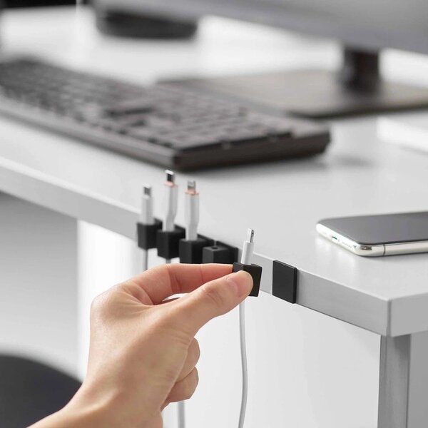 Črni kovinski organizatorji v kompletu 5 ks za kable Smart – YAMAZAKI