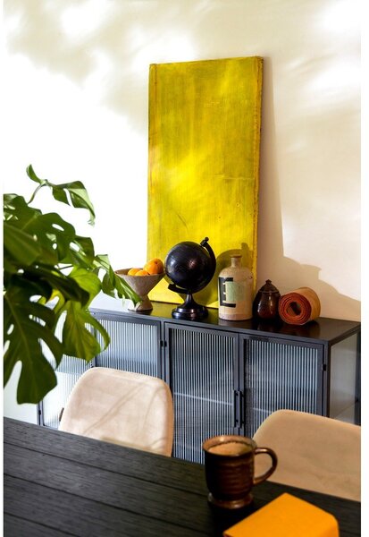 Črna kovinska vitrina 150x80 cm Boli – Dutchbone