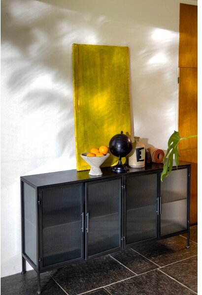 Črna kovinska vitrina 150x80 cm Boli – Dutchbone