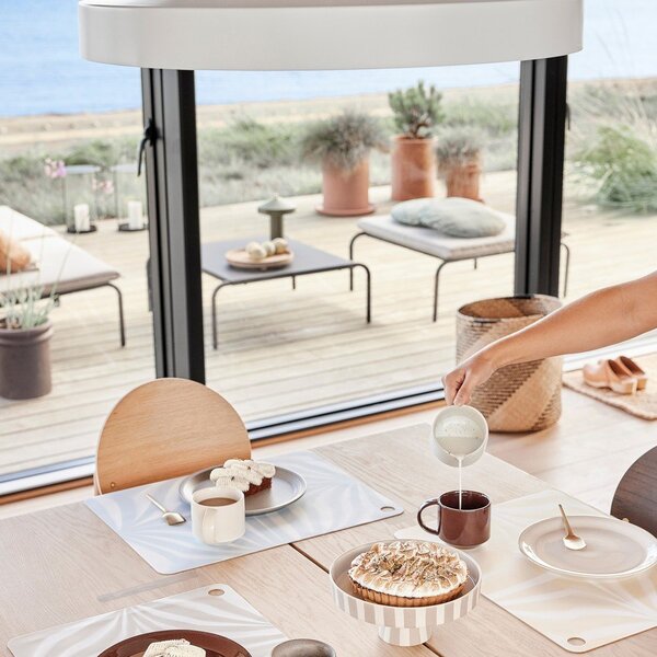 Etažer iz kamenine Toppu – OYOY Living Design