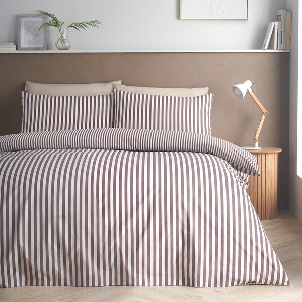 Temno rjava posteljnina za zakonsko posteljo 200x200 cm Epping Textured Stripe – Catherine Lansfield