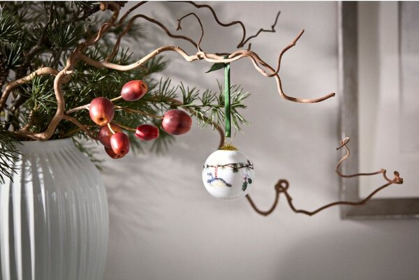 Porcelanast ročno poslikan okrasek za jelko ø 6 cm Hammershøi Christmas – Kähler Design