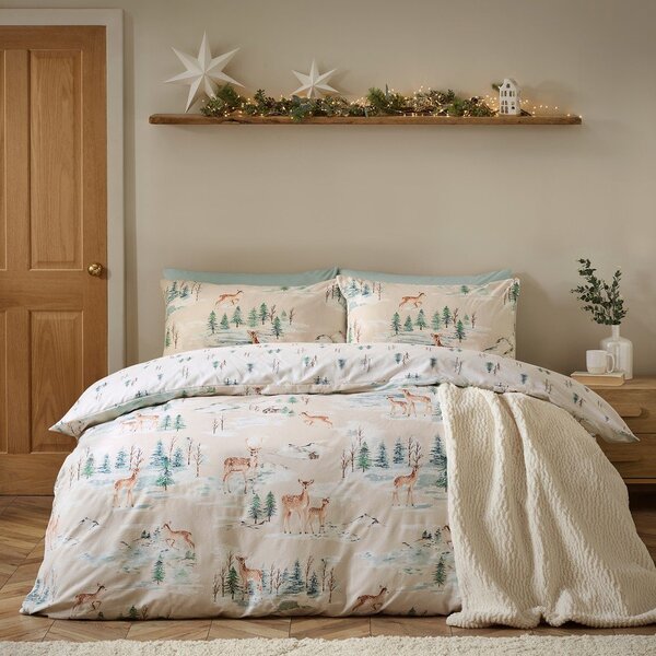 Flanelna posteljnina za zakonsko posteljo v naravni barvi 200x200 cm Brushed Christmas Deer – Catherine Lansfield